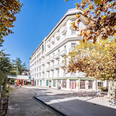 B&B HOME Brides-les-Bains Les 3 Vallées Hotels near Courchevel 1650