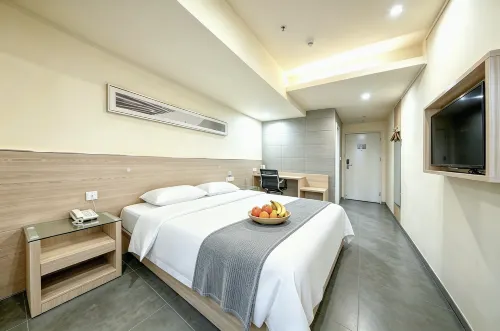 Butong Floral Hotel - 2 Yıldız