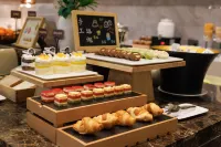 Home Inn Plus (Yangzhong Pedestrian Street Branch) - 3-Star
