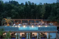 Qingcheng Mountain Qingyun Residential Accommodation - Rooftop Pools