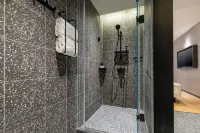 Shanghai Minhang Maqiao Atour Light Hotel Hotels near Shanghai Hanxiang Water Garden
