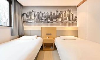 Super 8 Best Hotel (Beijing Gaomidian North Subway Station Peking University Hospital)