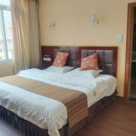 Hotel Solang Kang, Kamchuan