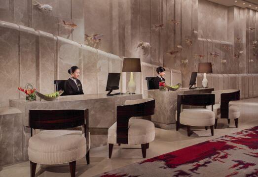 1. 애스콧 쿠닝간 ..