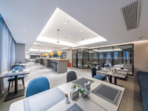 Homeinn Selected Hotel (Baise Longlin Yingbin Road Bus Terminal) Hotels in Longlin