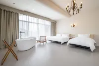Cissé White Pigeon Homestay