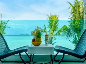 Arcadia Beach Resort
