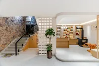 Yunshanying B&B (Tianzhushan Scenic Area Branch)