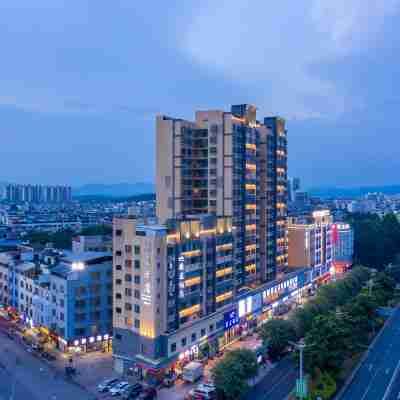 蔚藍酒店(鹿寨汽車總站店) Hotel Exterior