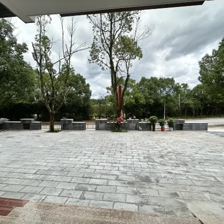 Heron residential quarters in Taining Township