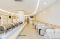 Shell Hotel (Xuzhou Xinyi Nanjing Road Railway Station)