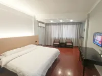 Wuyishan Shanshuiyue Hotel