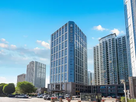 Mehoo Lestie Hotel (Urumqi Wanda Plaza High-speed Railway Station) Отели рядом с достопримечательностью «S21 Desert Highway»