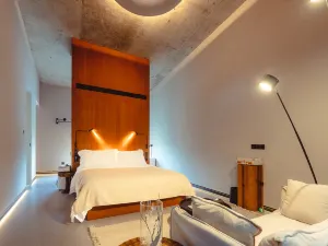 Wuhan Aquatree Resort