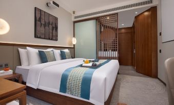 L'Oreal County Hotel