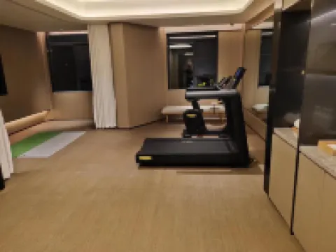 JI Hotel (Qionghai Yinhai Road)