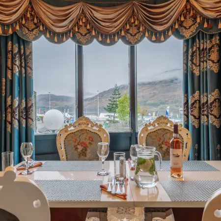 Muthu Fort William Hotel