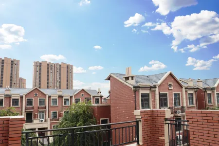 No.1 Youxiang Smart Self-Service Apartment