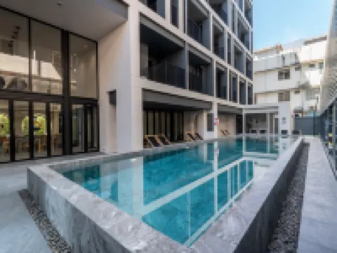 Blu Monkey Hub and Hotel Krabi Town クラビのホテル