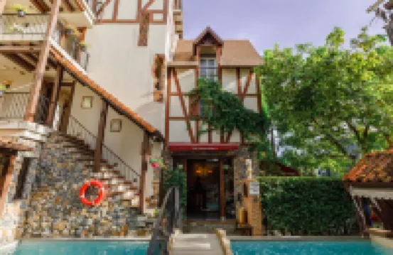 โรงแรมเลอ ชาร์โคล โรงแรมใกล้วัดพระสิงห์