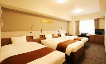 Smile Hotel Premium Osaka Hommachi