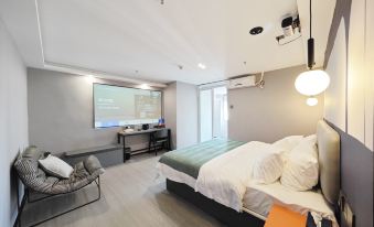 Fuyide Hotel Shenzhen(Dongmen Old Street store)