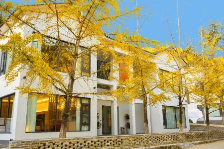 Jianju B&B (Nanxiong Maozifeng Tourist Scenic Area) Отели рядом с достопримечательностью «Maozifeng Tourist Attractions»