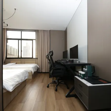 Sakura Hotel (Taicang Beimen Street)