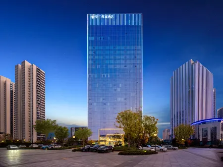 Luohe High-speed Railway West Station Wanda Plaza   Jinjiang Metropolo Hotel Отели в г. Луохэ