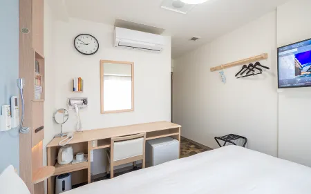 Toyoko Inn Yokohama-Eki Nishi-Guchi