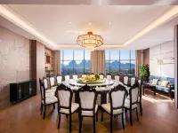Vienna International Hotel(Binjiang road Road Branch Lipu city) - sarapan