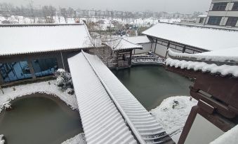 Luoyang Menggong Capital City Cultural Theme Hotel