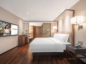 SSAW Hotel (Jiefangbei Hongyadong Branch)