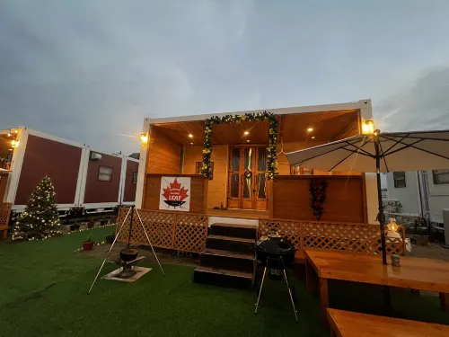 Glamping Village LEAF Hotel di Mashiki