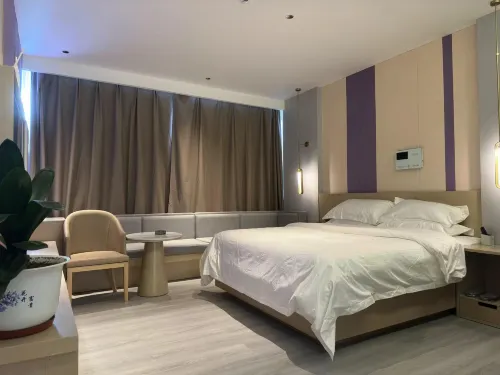 Ge'gyai Cloud Premium Business Hotel - parcheggio