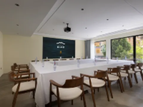 暮山映雪·私湯別院（丹巴甲居藏寨店） 丹巴酒店