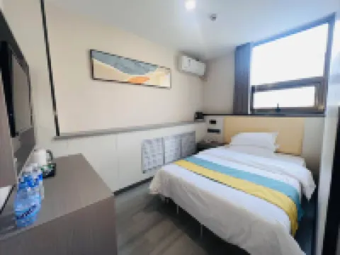 โรงแรมหลานจิน (ศูนย์การค้าตะวันออก ถนนเจียนเช่อ เฟยเซียน)