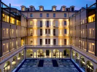 NH Collection Piazza Carlina Hotels near Vanchiglia
