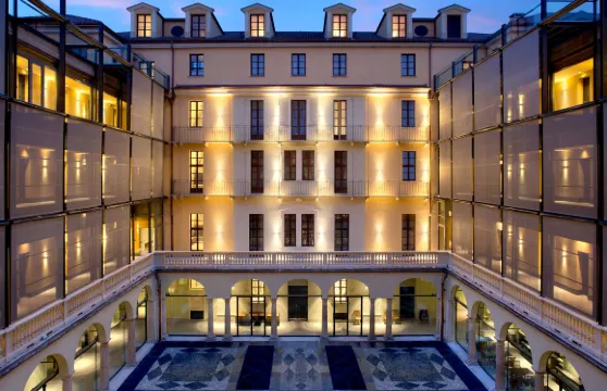 卡利娜廣場諾翰精選