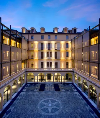 NH Collection Piazza Carlina Hotels near Royal Palace of Turin