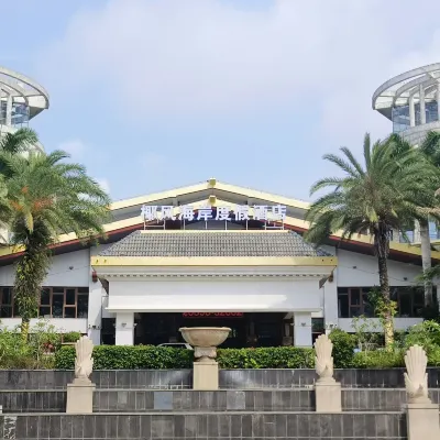 Qionghai Boao Coconut Wind Coast Resort Hotel (Sea Story Branch) Hotels near Sea Story