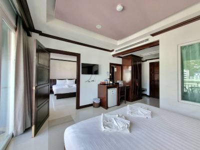 77 Patong Hotel & Spa