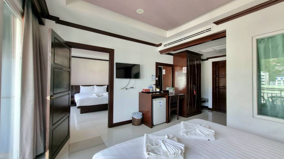 77 Patong Hotel & Spa