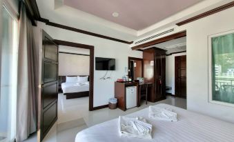 77 Patong Hotel & Spa