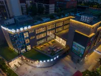 Great Sojourn｜Urban Garden Hotel of Ya'an Hotels near Ya'an Vocational and Technical College (Qingnian Road Campus)
