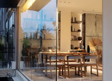 Dongjianghu Guanxia Homestay