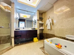 Jinghai Hotel Yantai（Golden beach park)