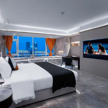 Chongqing Ting high altitude riverview hotel