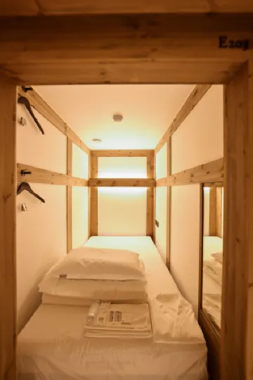 Hanok Hotel Daam Отели рядом с достопримечательностью «Инсадонг»