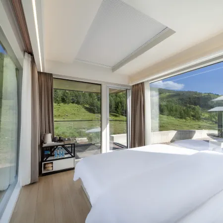 Wutai Mountain Early Planting Late Harvest RV Hotel